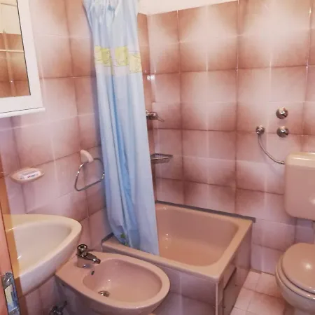 Iva/sepac 1 Apartamento *